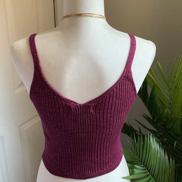 F21 & Charlotte Russe Crop Top Pair - Picture 4 of 10